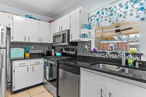 1085 24th Place SW Vero Beach FL 32962
