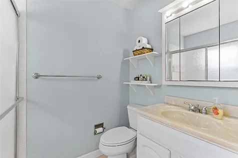 1085 24th Place SW Vero Beach FL 32962