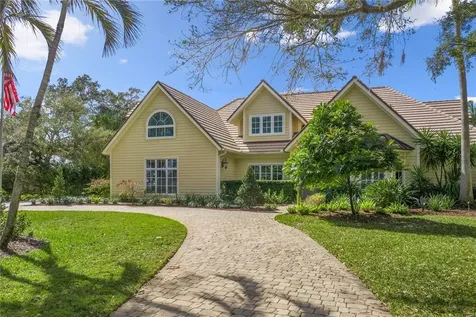 681 N Tomahawk Trail Vero Beach FL 32963