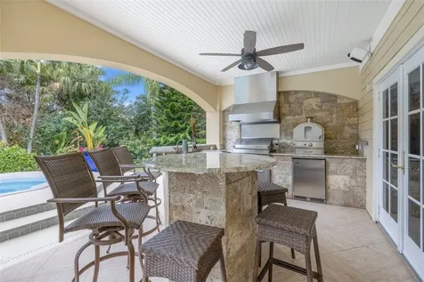 681 N Tomahawk Trail Vero Beach FL 32963