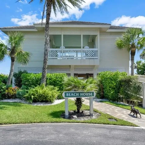 681 N Tomahawk Trail Vero Beach FL 32963