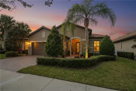 5085 Pendelton Square Vero Beach FL 32967