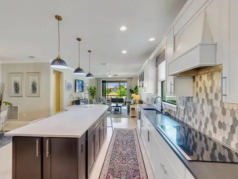 5085 Pendelton Square Vero Beach FL 32967