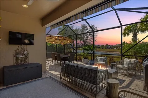 5085 Pendelton Square Vero Beach FL 32967
