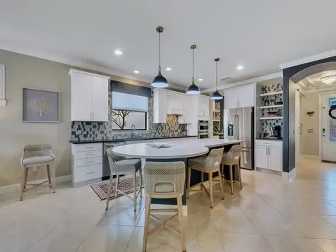 5085 Pendelton Square Vero Beach FL 32967