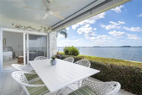 901 Bay Road Vero Beach FL 32963