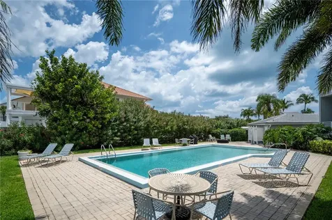 901 Bay Road Vero Beach FL 32963