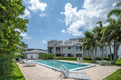 901 Bay Road Vero Beach FL 32963