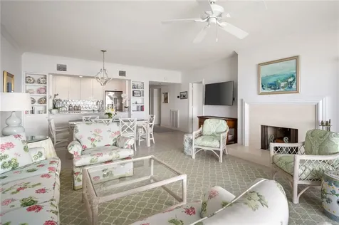 901 Bay Road Vero Beach FL 32963