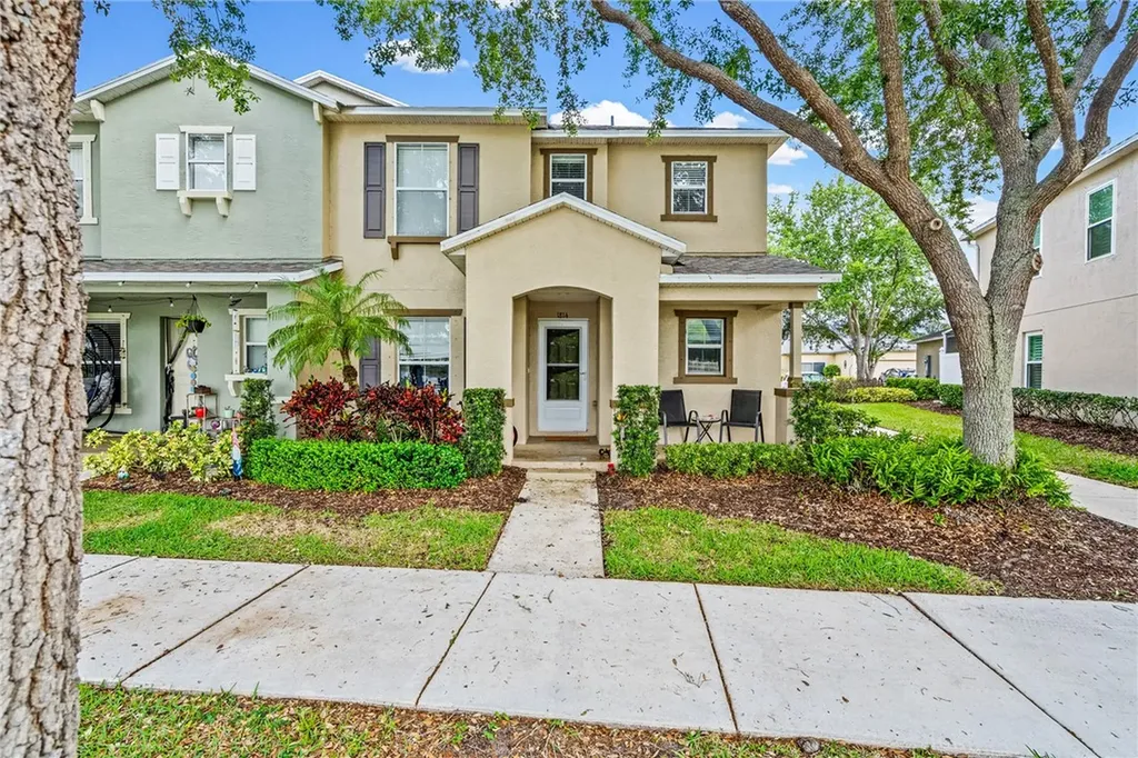 1814 Pointe West Way Vero Beach FL 32966