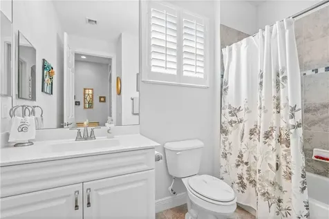2557 Bella Vista Circle Vero Beach FL 32966