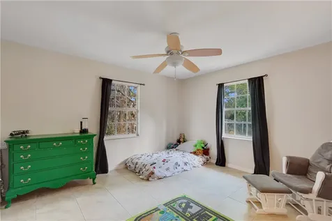 1304 32nd Avenue SW Vero Beach FL 32968