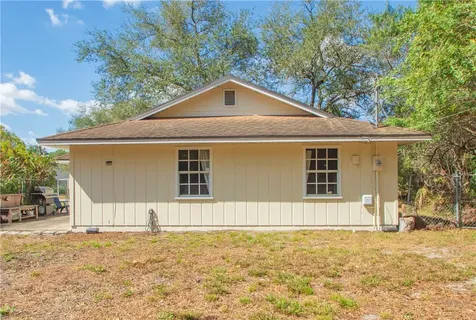 1304 32nd Avenue SW Vero Beach FL 32968