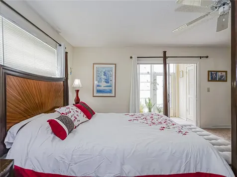 12 Vista Palm Lane Vero Beach FL 32962