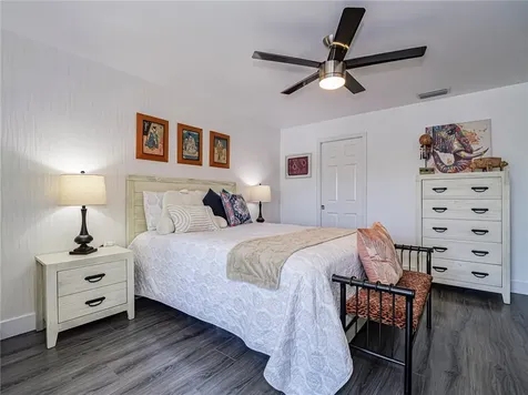 675 W Lake Jasmine Circle Vero Beach FL 32962