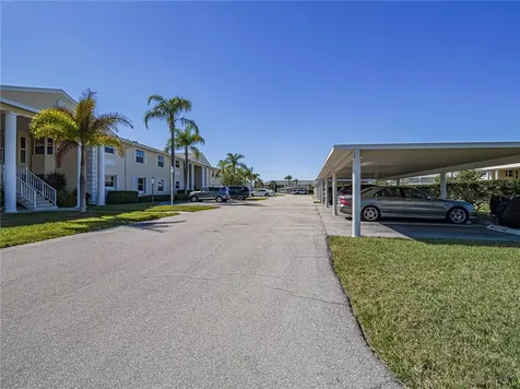 675 W Lake Jasmine Circle Vero Beach FL 32962