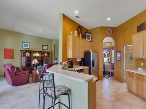 585 Sarina Terrace SW Vero Beach FL 32968