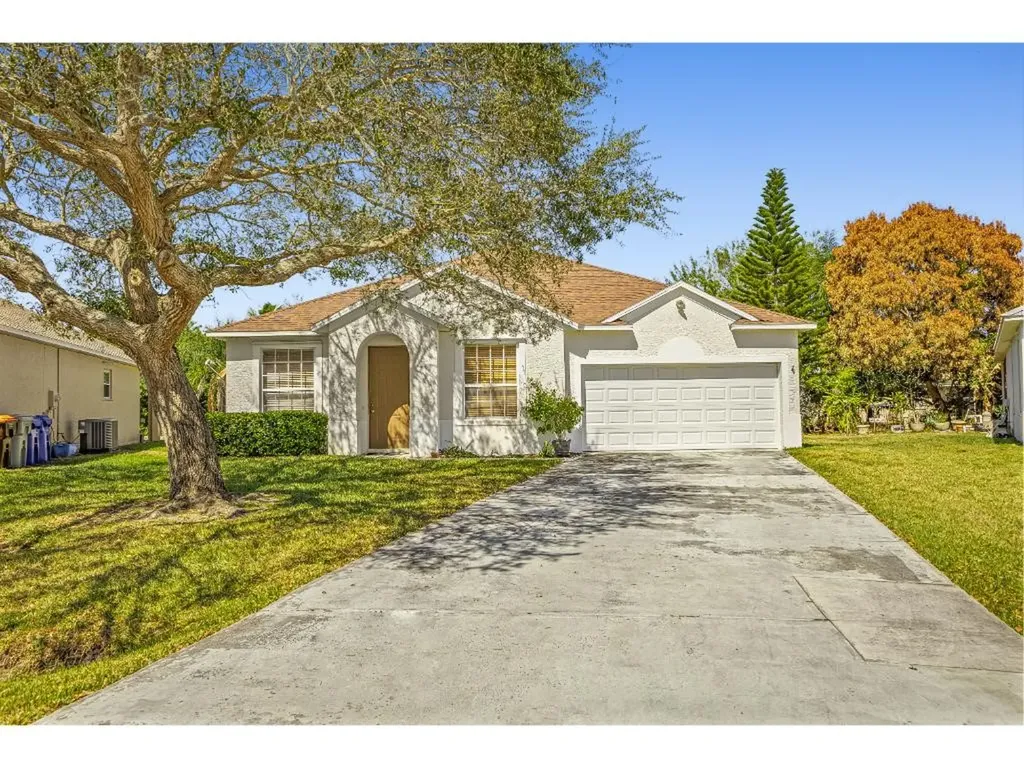 869 11th Drive Vero Beach FL 32960