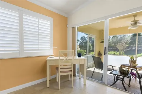 4957 Corsica Square Vero Beach FL 32967