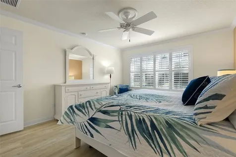 4957 Corsica Square Vero Beach FL 32967