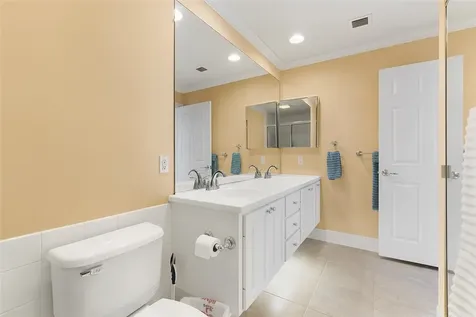 4957 Corsica Square Vero Beach FL 32967