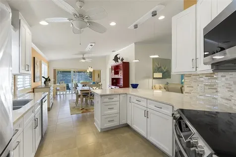 4957 Corsica Square Vero Beach FL 32967