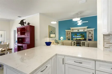 4957 Corsica Square Vero Beach FL 32967