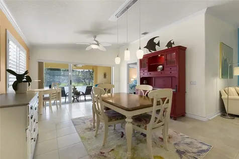 4957 Corsica Square Vero Beach FL 32967
