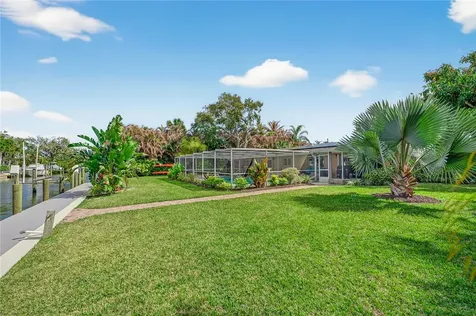 547 E Causeway Boulevard Vero Beach FL 32963