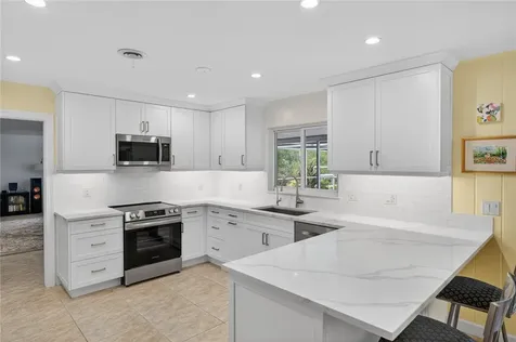 547 E Causeway Boulevard Vero Beach FL 32963