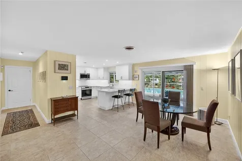 547 E Causeway Boulevard Vero Beach FL 32963