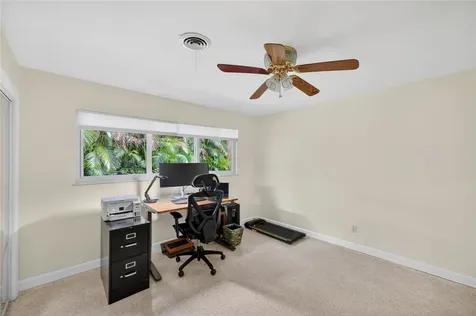 547 E Causeway Boulevard Vero Beach FL 32963