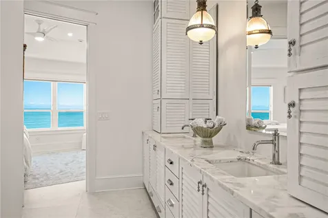 8810 S Sea Oaks Way Vero Beach FL 32963