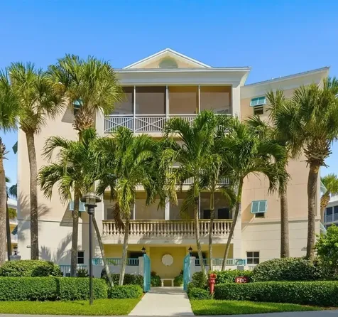 8810 S Sea Oaks Way Vero Beach FL 32963