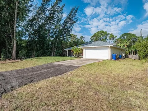 8265 97th Avenue Vero Beach FL 32967