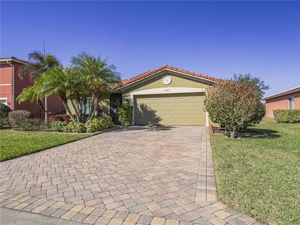 5563 43rd Court Vero Beach FL 32967