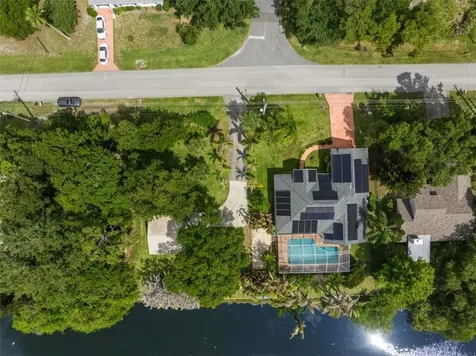 568 Concha Drive Sebastian FL 32958