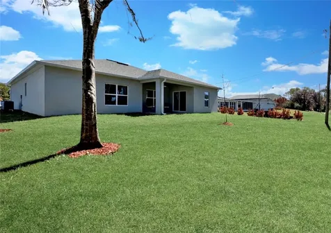 418 Easy Street Sebastian FL 32958