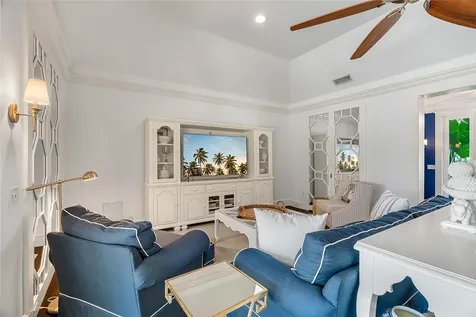 190 Oleander Way Vero Beach FL 32963