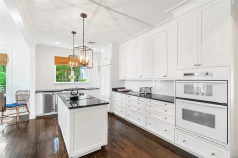 190 Oleander Way Vero Beach FL 32963