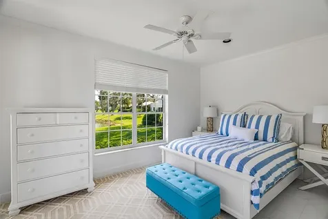 190 Oleander Way Vero Beach FL 32963