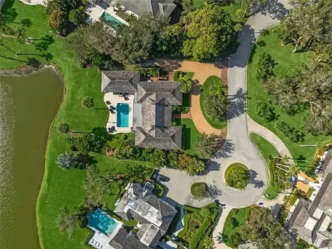 190 Oleander Way Vero Beach FL 32963