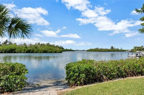 950 Winding River Road Vero Beach FL 32963