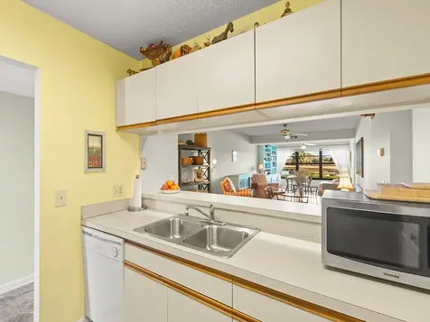 33 Plantation Drive Vero Beach FL 32966