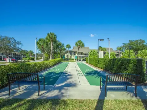 33 Plantation Drive Vero Beach FL 32966