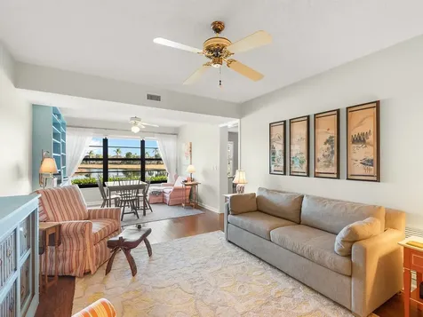 33 Plantation Drive Vero Beach FL 32966