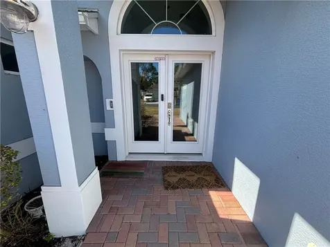 1525 16th Court SW Vero Beach FL 32962