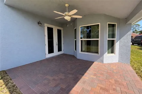 1525 16th Court SW Vero Beach FL 32962
