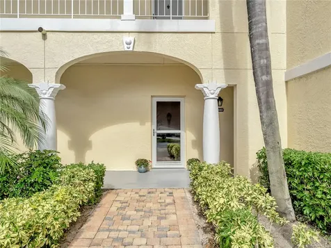 5030 Harmony Circle Vero Beach FL 32967