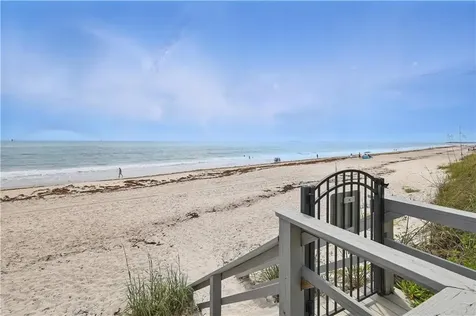 1026 Flamevine Lane Vero Beach FL 32963